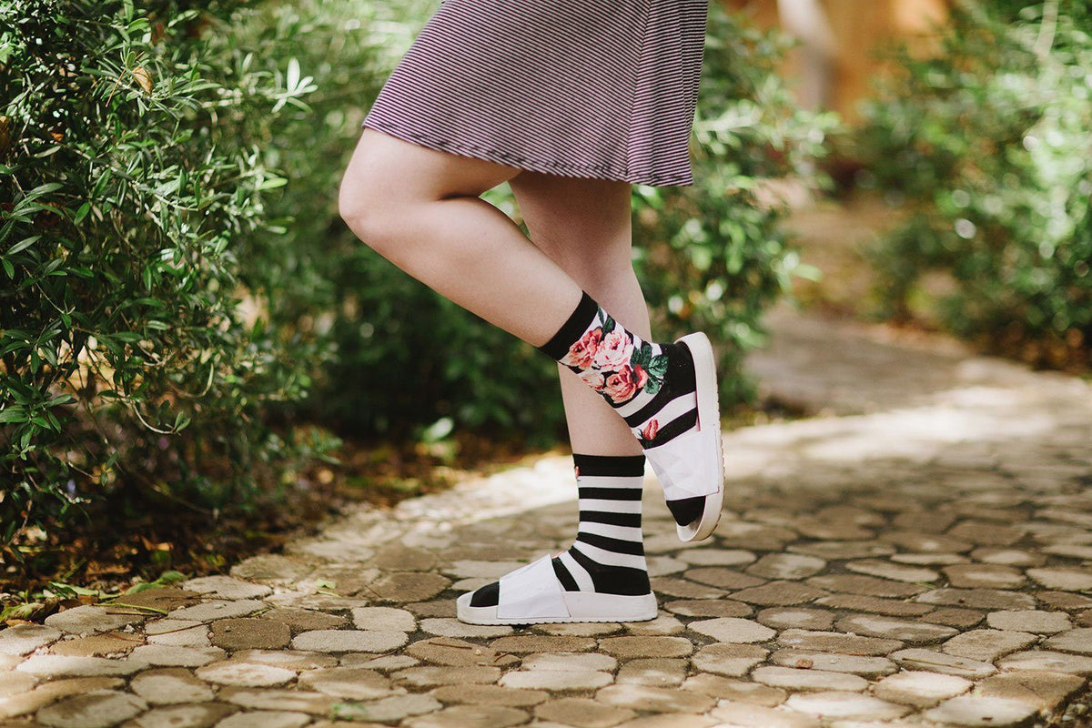 can you wear socks with sandals? like, seriously. – Goodly