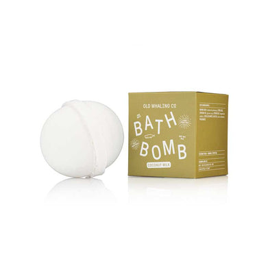 Single bath bomb with coconut milk and floral scents
