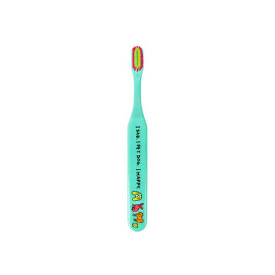 Fun toothbrush with a pattern of dog drawings and “I sad. I pet dog. I happy.”
