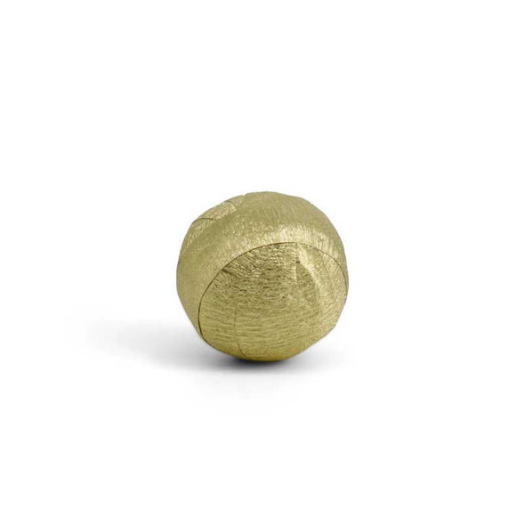 Small gold ball that opens to reveal prizes